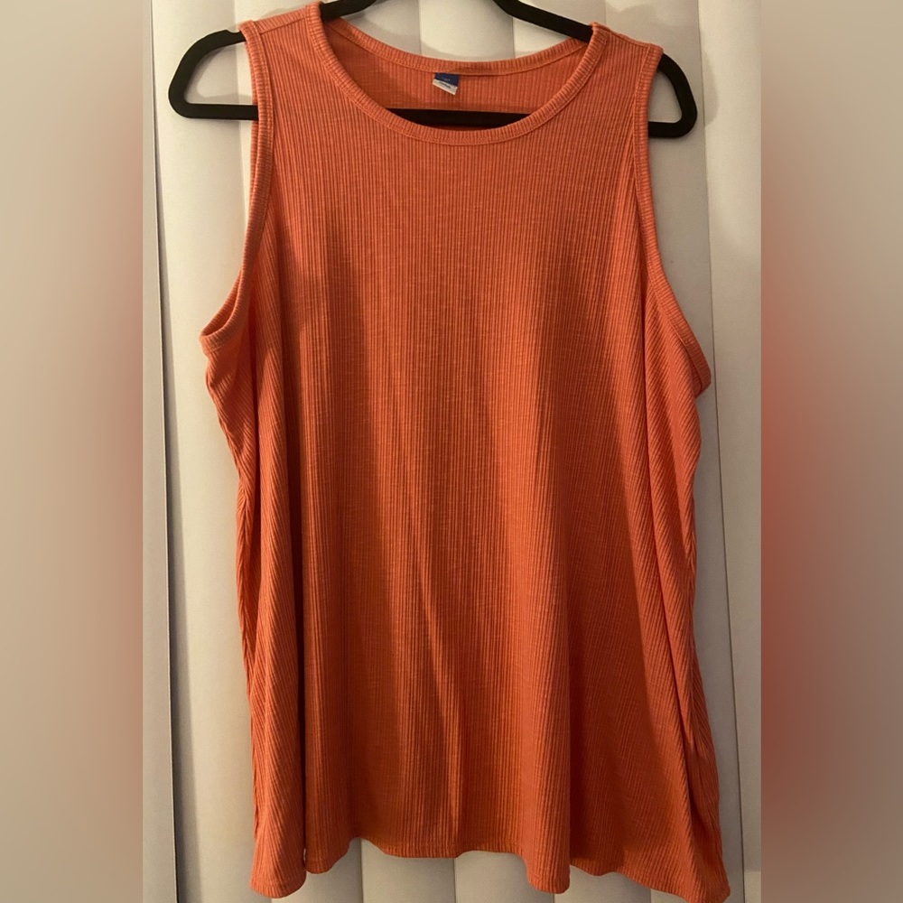 Old Navy ribbed tank top. Peach color. Size XL